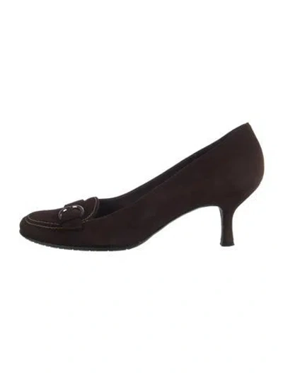 Pre-owned Stuart Weitzman Suede Pumps In Brown