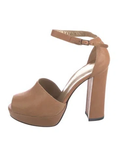 Pre-owned Stuart Weitzman Suede Pumps In Brown