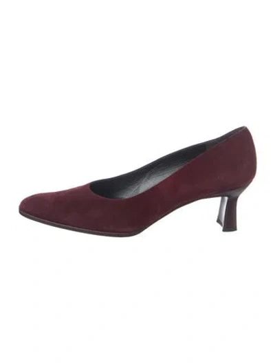 Pre-owned Stuart Weitzman Suede Pumps In Burgundy