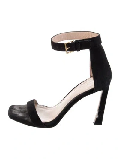 Pre-owned Stuart Weitzman Suede Sandals In Black