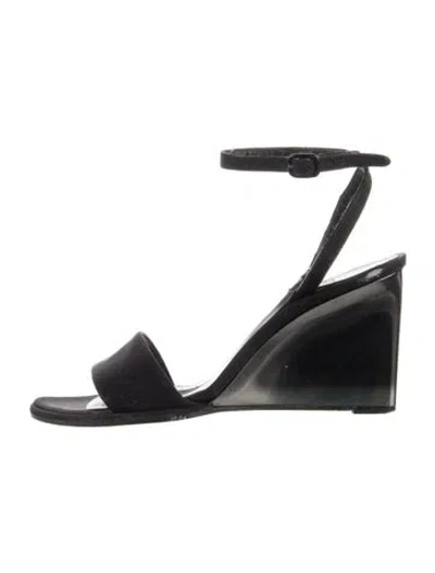 Pre-owned Stuart Weitzman Suede Sandals In Black