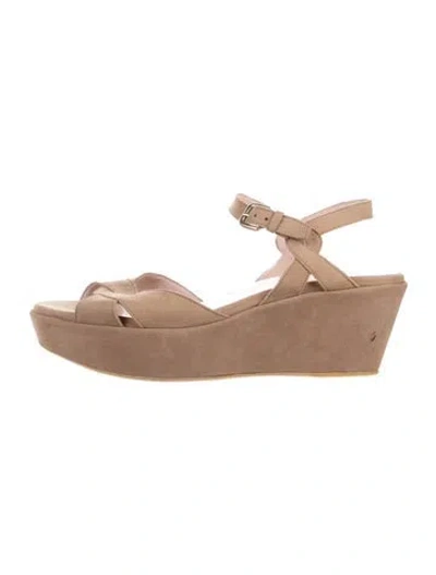 Pre-owned Stuart Weitzman Suede Sandals In Neutrals