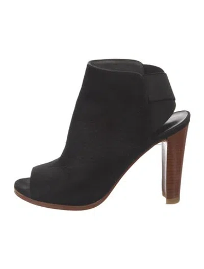 Pre-owned Stuart Weitzman Suede Slingback Pumps In Black