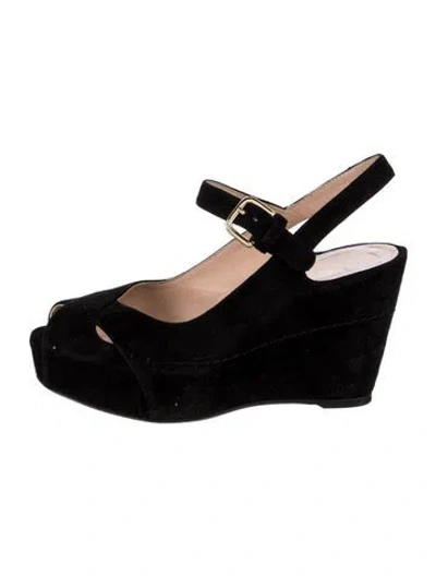 Pre-owned Stuart Weitzman Suede Slingback Pumps In Black