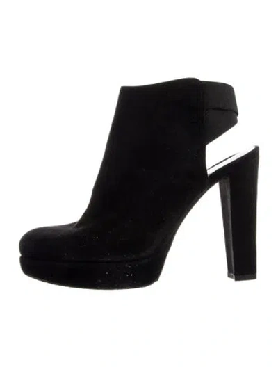 Pre-owned Stuart Weitzman Suede Slingback Pumps In Multi