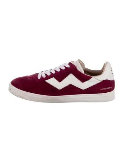 Pre-owned Stuart Weitzman Suede Sneakers In Pink