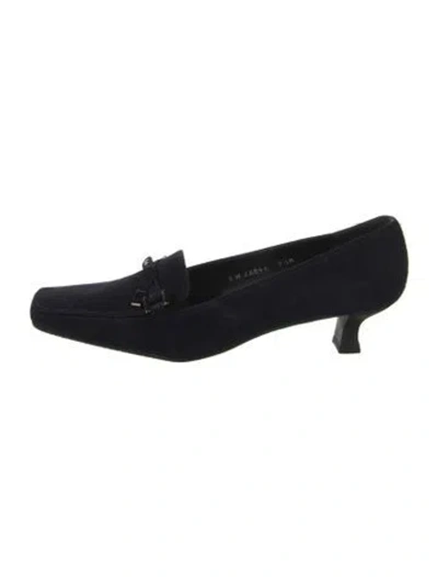 Pre-owned Stuart Weitzman Suede Studded Accents Pumps In Black