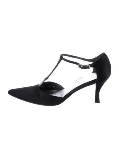 Pre-owned Stuart Weitzman Suede T-strap Pumps In Black