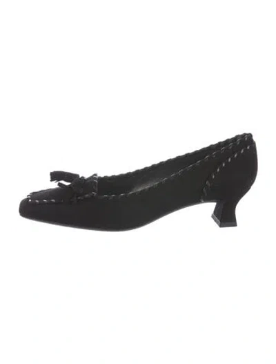 Pre-owned Stuart Weitzman Suede Whipstitch Trim Pumps In Black