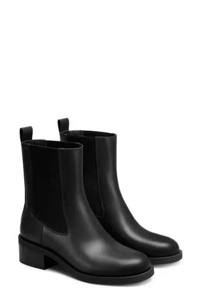 Stuart Weitzman Sully Chelsea Boot In Black