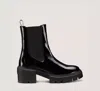 Stuart Weitzman 40mm Soho Chelsea Boots In Black