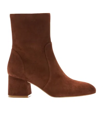 Stuart Weitzman Thick Heeled Short Boots In Brown