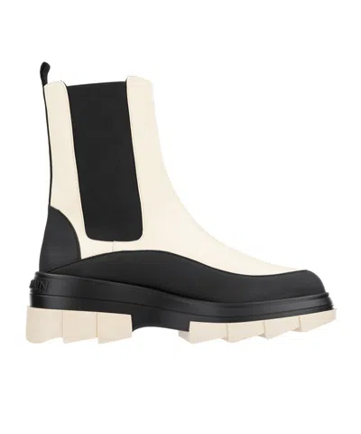 Stuart Weitzman Thick Soled Chelsea Boots In Black