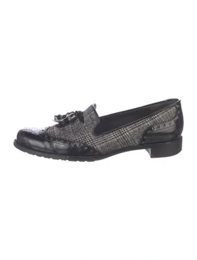 Pre-owned Stuart Weitzman Tweed Plaid Print Loafers In Black