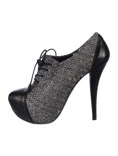 Pre-owned Stuart Weitzman Tweed Tweed Pattern Lace-up Boots In Black
