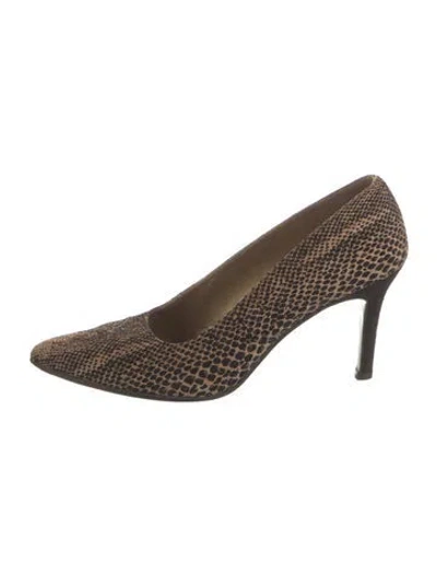 Pre-owned Stuart Weitzman Velvet Animal Print Pumps In Neutral