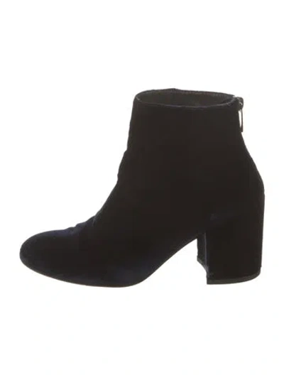 Pre-owned Stuart Weitzman Velvet Boots In Black