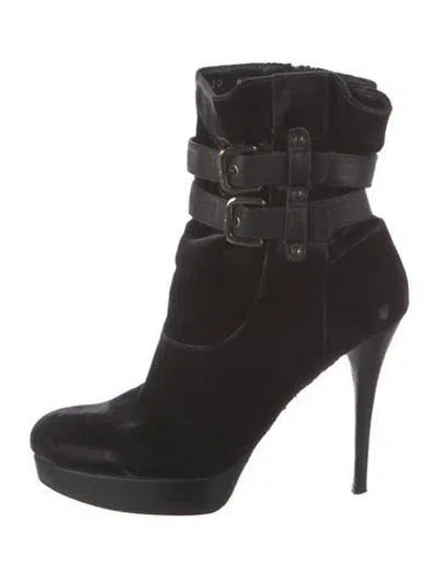 Pre-owned Stuart Weitzman Velvet Boots In Black