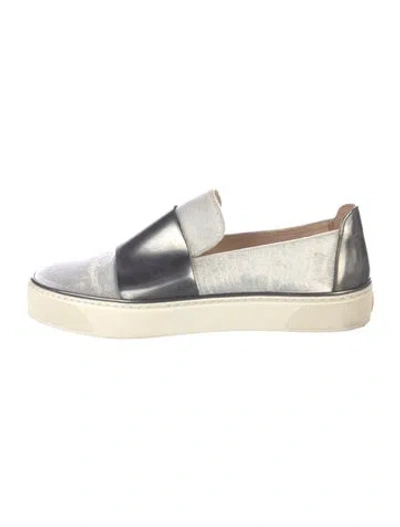 Pre-owned Stuart Weitzman Velvet Loafers In Gray