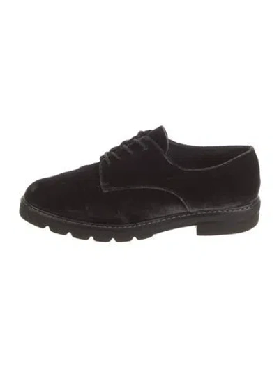 Pre-owned Stuart Weitzman Velvet Oxfords In Black