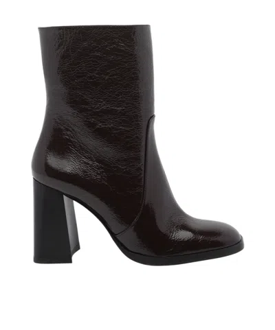Stuart Weitzman 95mm Vera Crinkled Patent Leather Ankle Booties In Burgundy