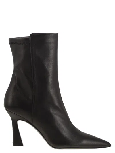 Stuart Weitzman Vinnie - Leather Ankle Boot In Black