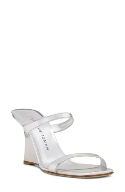 Stuart Weitzman Vinnie 85 Patent Leather Wedge Slide Sandal In Silver