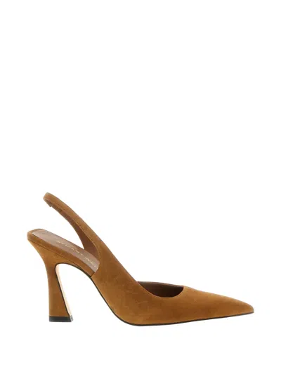 Stuart Weitzman Vinnie Suede Pumps In Brown