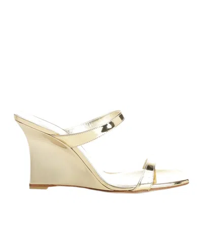 Stuart Weitzman Vinnie Wedge Sandals In Neutral