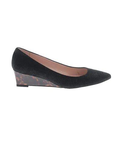 Pre-owned Stuart Weitzman Wedges In Black