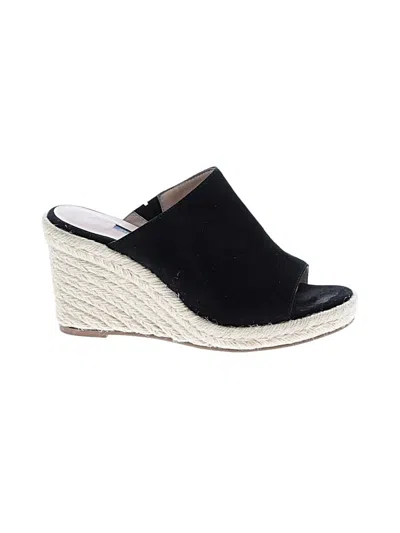 Pre-owned Stuart Weitzman Wedges In Black