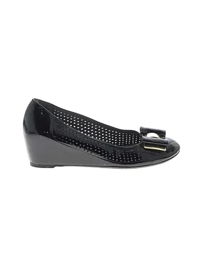 Pre-owned Stuart Weitzman Wedges In Black