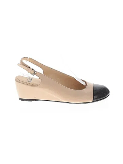 Pre-owned Stuart Weitzman Wedges In Brown