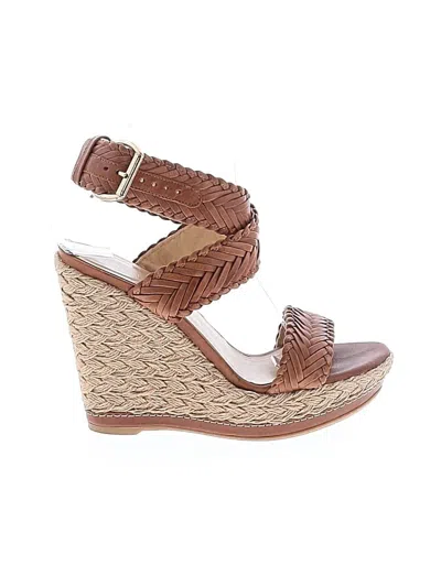 Pre-owned Stuart Weitzman Wedges In Brown