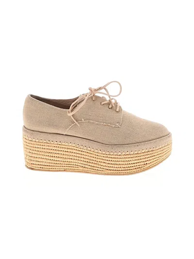 Pre-owned Stuart Weitzman Wedges In Ivory