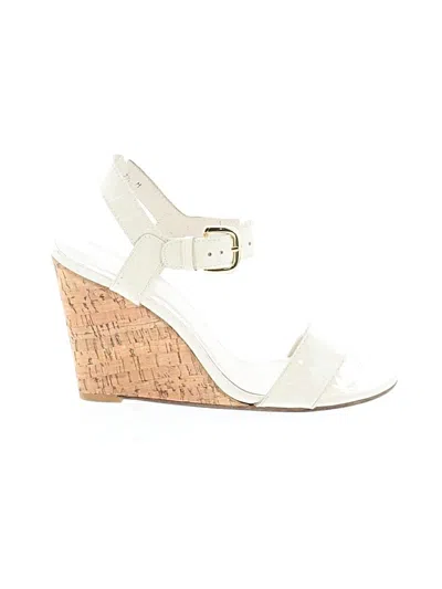 Pre-owned Stuart Weitzman Wedges In Ivory