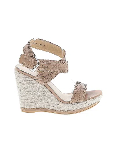 Pre-owned Stuart Weitzman Wedges In White