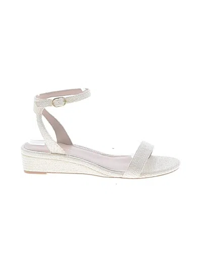 Pre-owned Stuart Weitzman Wedges In White