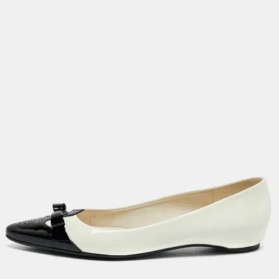 Pre-owned Stuart Weitzman White/black Patent Leather Pointed Toe Ribbon Ballet Flats Size 39