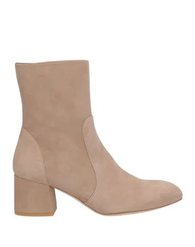 Stuart Weitzman Woman Ankle Boots Beige Size 10.5 Leather