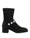 Stuart Weitzman Boots In Black