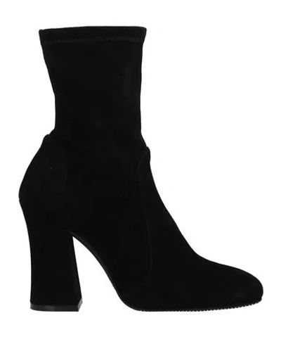 Stuart Weitzman Woman Ankle Boots Black Size 7.5 Soft Leather