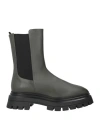 Stuart Weitzman Boots Green In Green