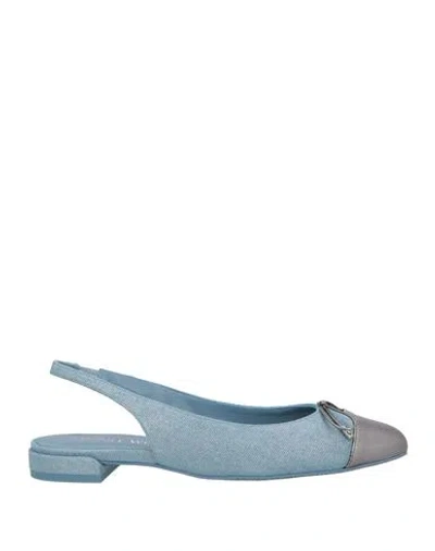 Stuart Weitzman Woman Ballet Flats Sky Blue Size 7.5 Textile Fibers, Leather