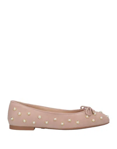 Stuart Weitzman Ballet Flats In Grey