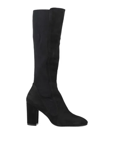 Stuart Weitzman Knee Boots In Black