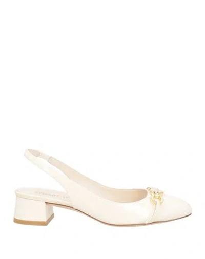 Stuart Weitzman Woman Pumps Cream Size 7.5 Leather In White