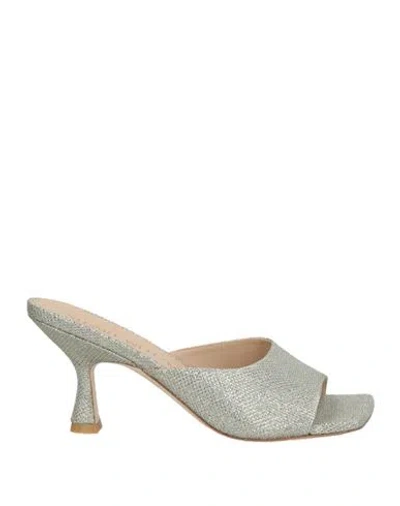 Stuart Weitzman Woman Sandals Silver Size 7 Textile Fibers