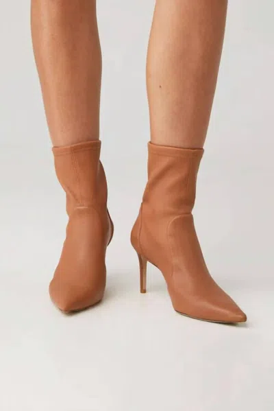 Stuart Weitzman Women's 75 Stretch Bootie In Tan Napa