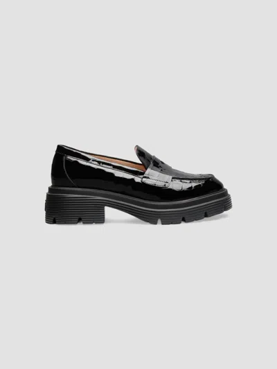 Stuart Weitzman Hudson 20mm Croc-embossed Patent Leather Penny Loafers In Black